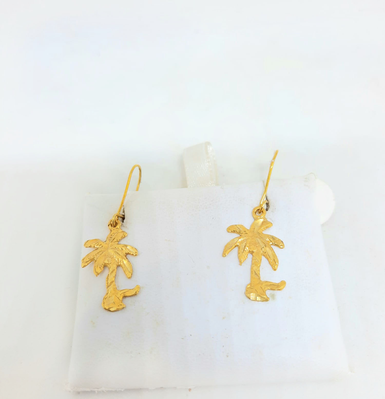 Gold Hanging Earring